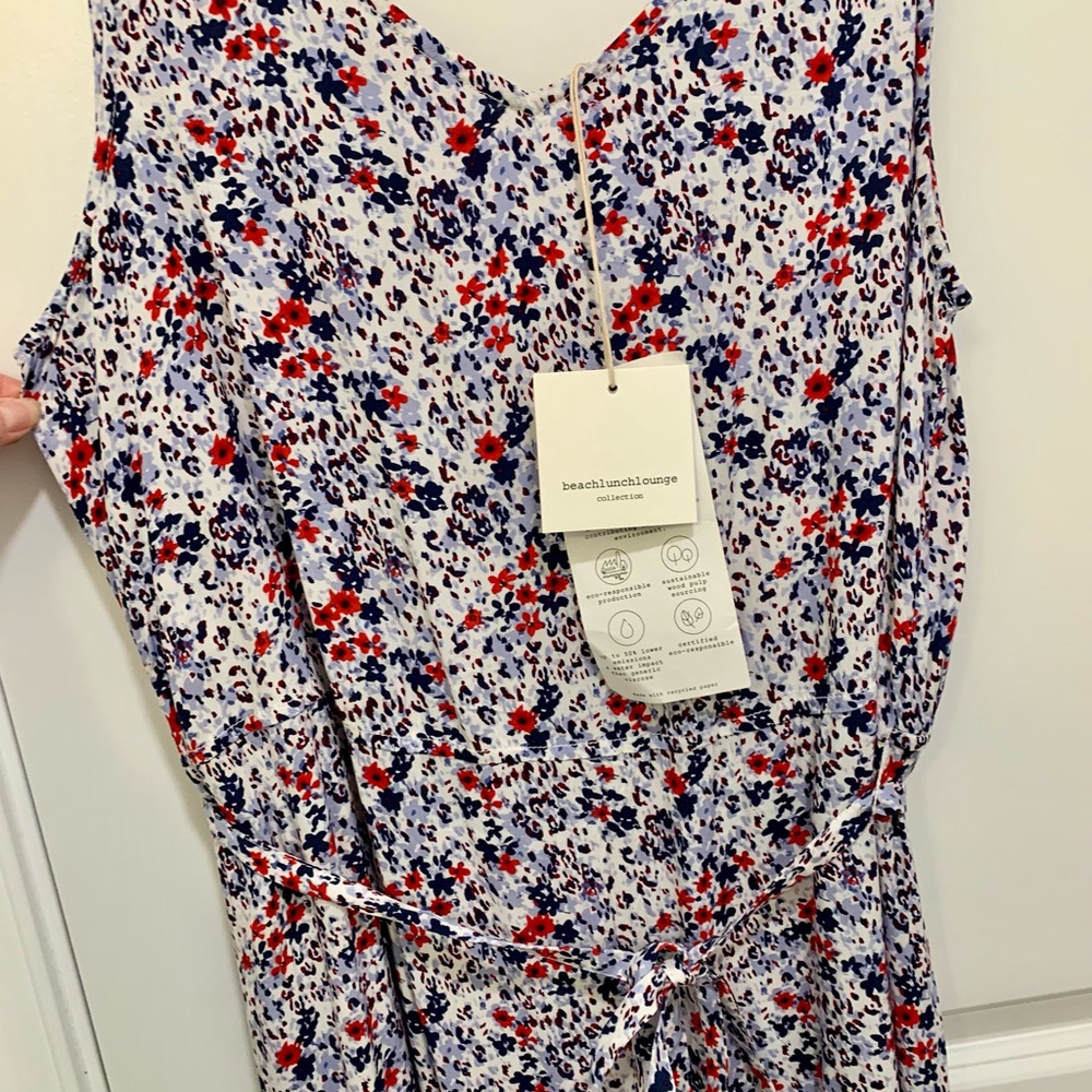 NEW beachlunchlounge Women's Lynette Blue and Red Floral Maxi Dress Medium - Picture 2 of 7